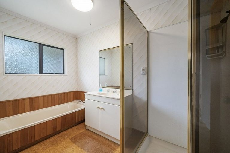 Photo of property in 88 Belvedere Avenue, Waikanae, 5036