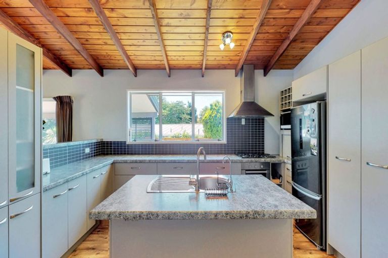 Photo of property in 56a Cumberland Crescent, Welcome Bay, Tauranga, 3112