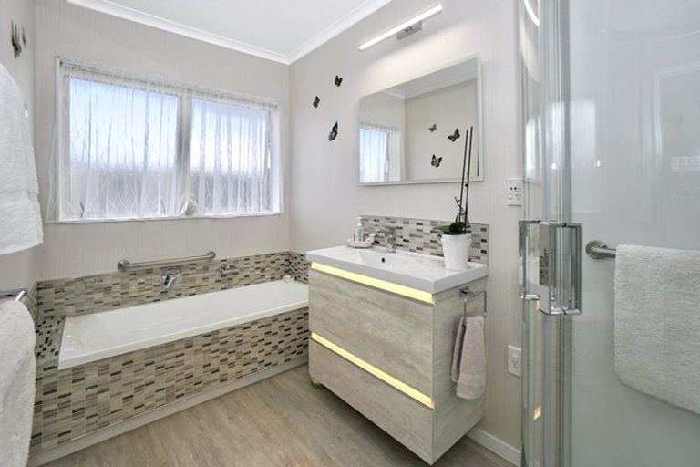 Photo of property in 62a Oxford Street, Te Puke, 3119