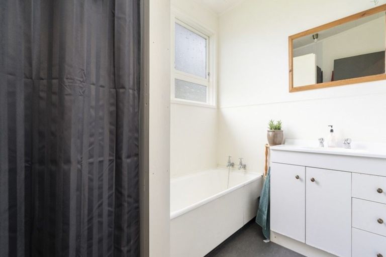 Photo of property in 5807 South Road, Rahotu, Opunake, 4684