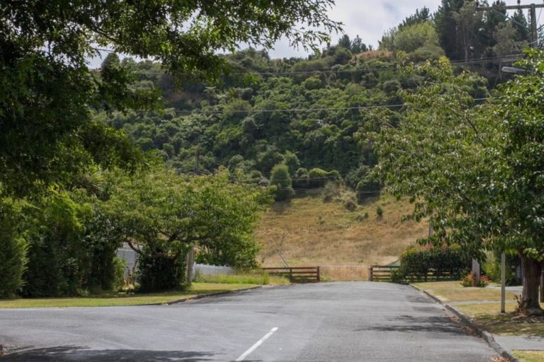 Photo of property in 43 Cumbrae Place, Aramoho, Wanganui, 4500