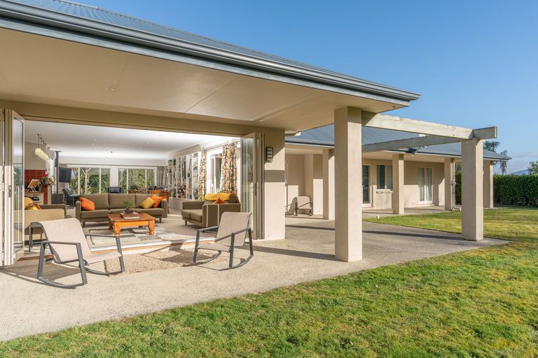 Photo of property in 280 Tirohanga Road, North Taieri, Mosgiel, 9092