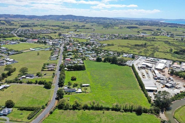 Photo of property in 43 South Road, Waipu, 0510
