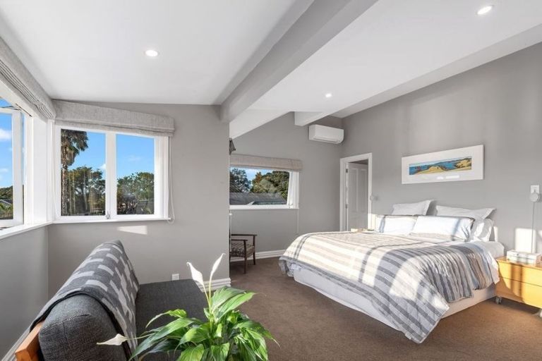 Photo of property in 3 Glen Road, Mornington, Dunedin, 9011
