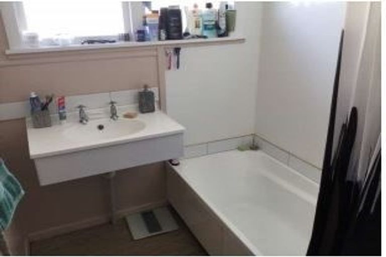 Photo of property in 130 Mansels Road, Parkvale, Tauranga, 3112