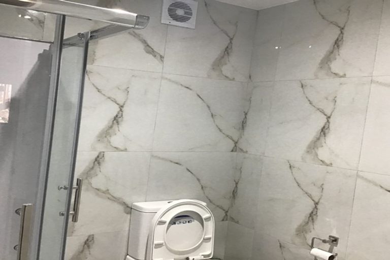 Photo of property in 18 Brunner Road, Glen Eden, Auckland, 0602