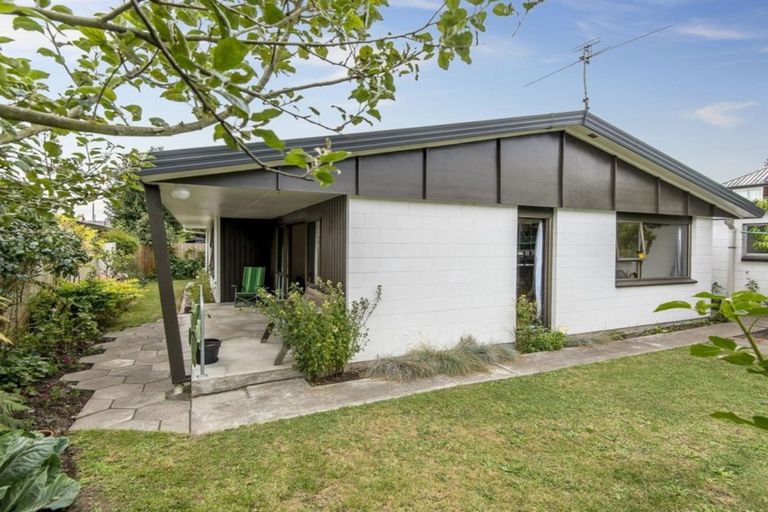 Photo of property in 55c Cranford Street, St Albans, Christchurch, 8014
