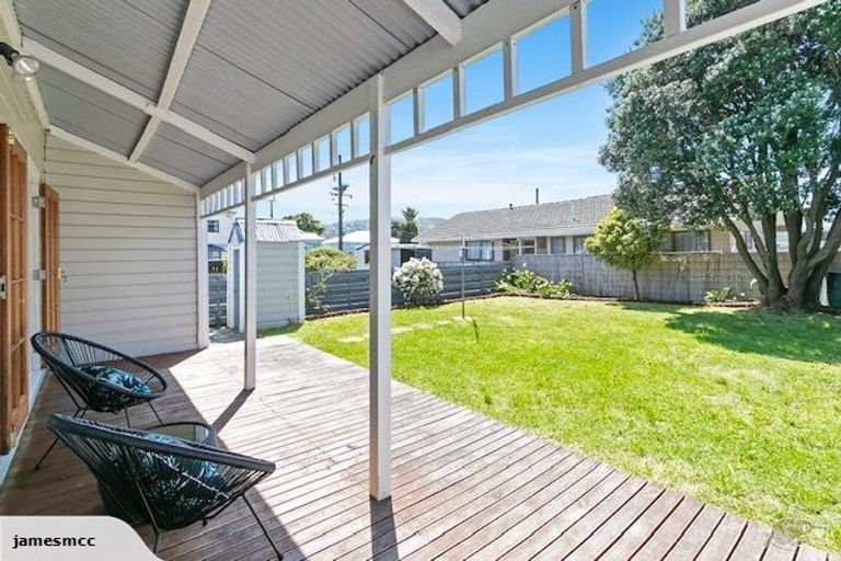 Photo of property in 9 Adelaide Street, Petone, Lower Hutt, 5012