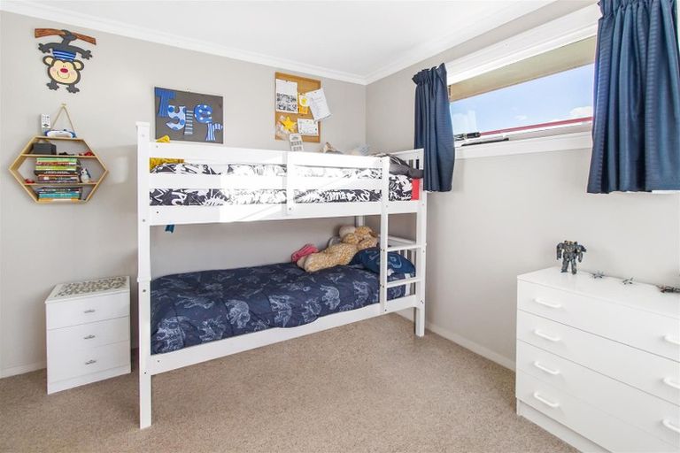 Photo of property in 8 Hughes Street, Waimate, 7924