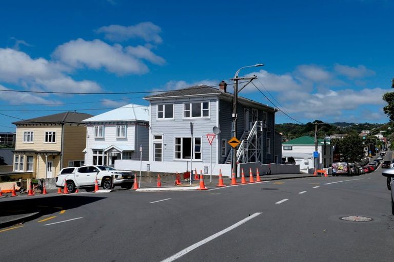 Photo of property in 21 George Street, Thorndon, Wellington, 6011