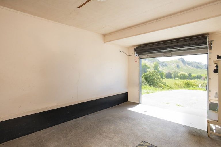 Photo of property in 55 Harrington Road, Muriwai, Gisborne, 4072