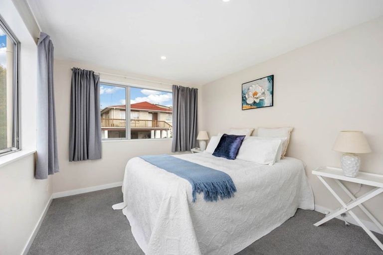 Photo of property in 75a Lynden Avenue, Hillcrest, Auckland, 0627