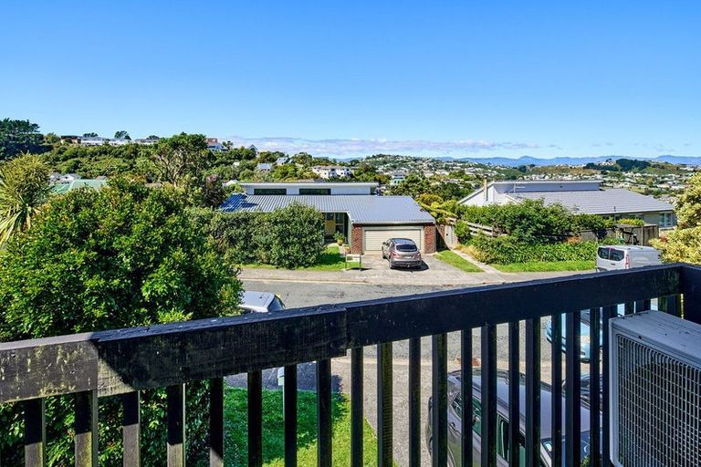 Photo of property in 27 Old Coach Road, Johnsonville, Wellington, 6037
