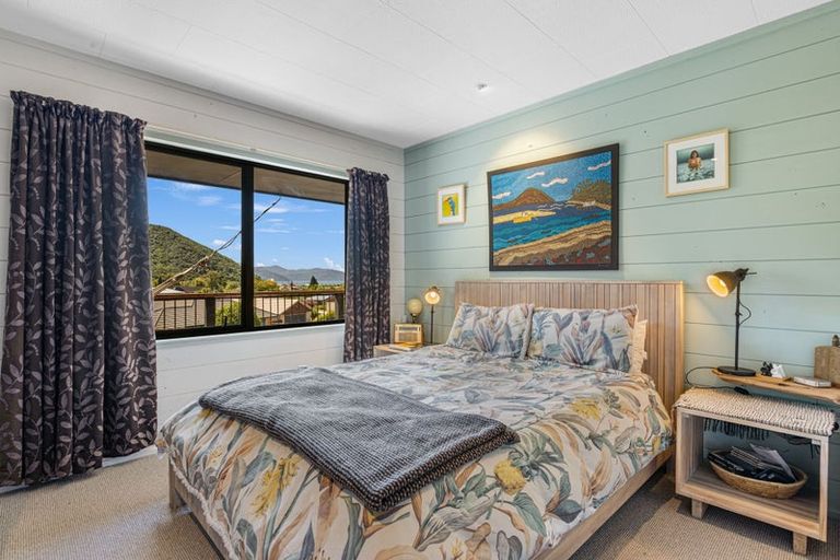 Photo of property in 15 Ranui Street, Waikawa, Picton, 7220