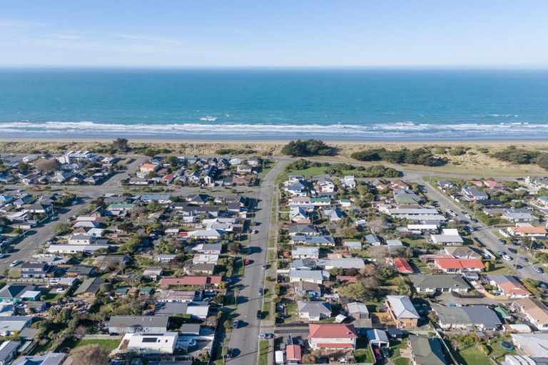 Photo of property in 134 Union Street, New Brighton, Christchurch, 8061