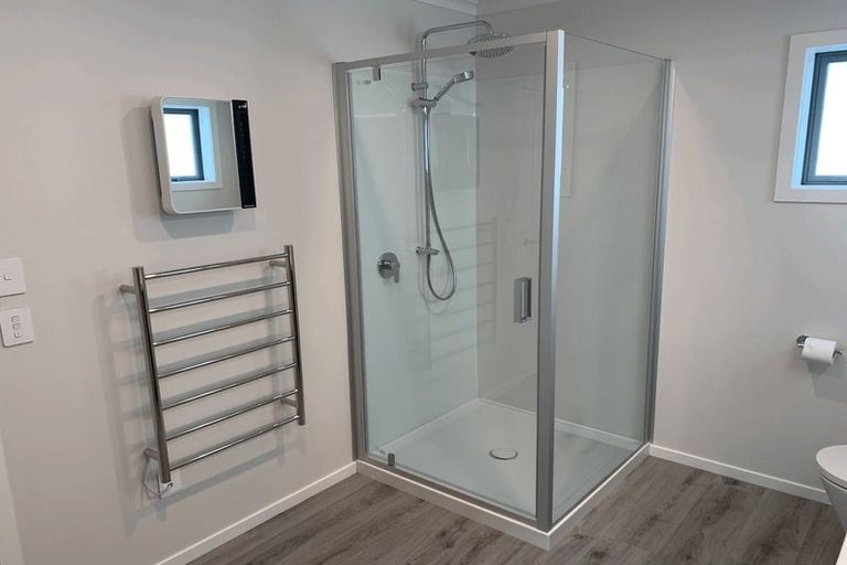 Photo of property in 4 Edenmore Terrace, Fitzherbert, Palmerston North, 4410