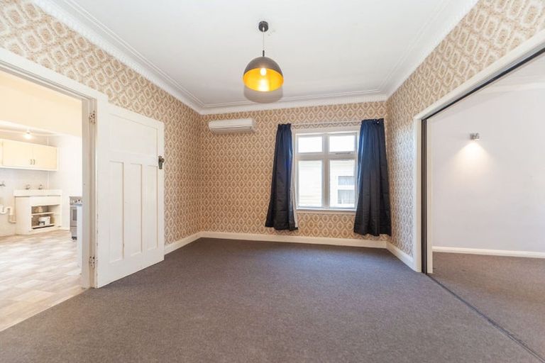 Photo of property in 237 Coutts Street, Rongotai, Wellington, 6022