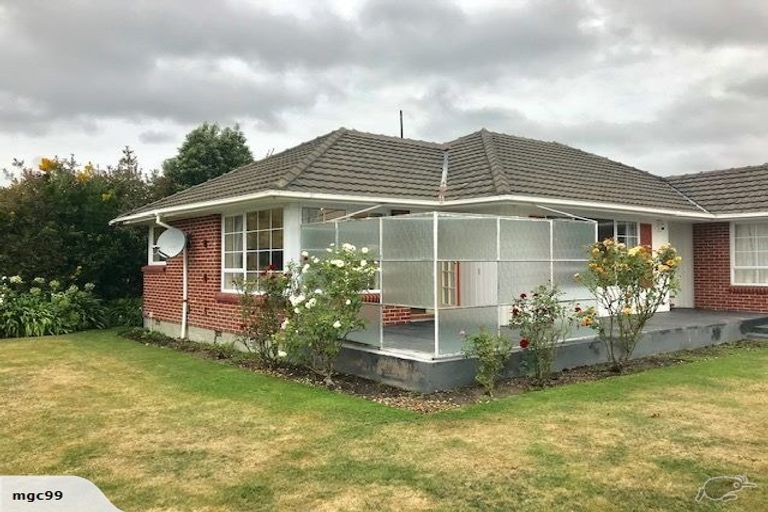 Photo of property in 70 Deepdale Street, Burnside, Christchurch, 8053