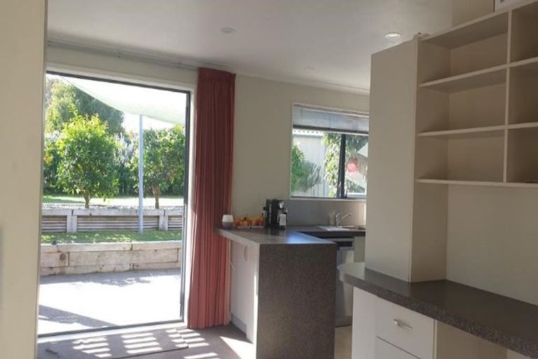 Photo of property in 6 Dalton Drive, Papamoa Beach, Papamoa, 3118