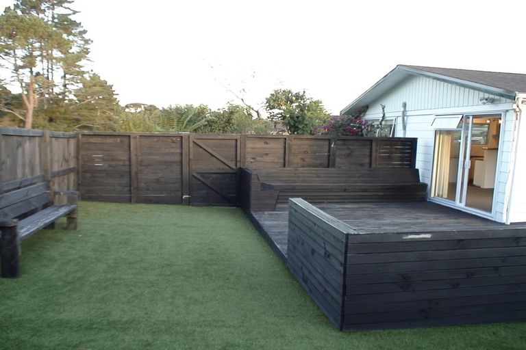 Photo of property in 30 Hobby Avenue, Birkdale, Auckland, 0626