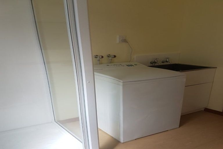 Photo of property in 29 Ranfurly Street, Hokowhitu, Palmerston North, 4410