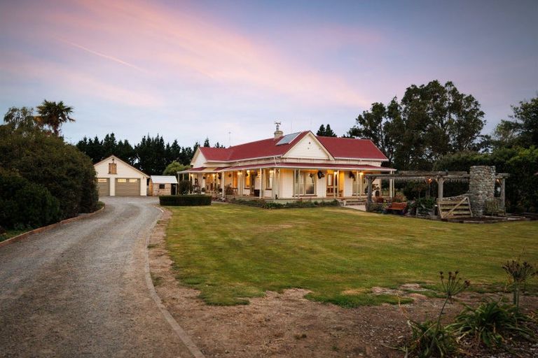 Photo of property in 808 Kimbolton Road, Feilding, 4777