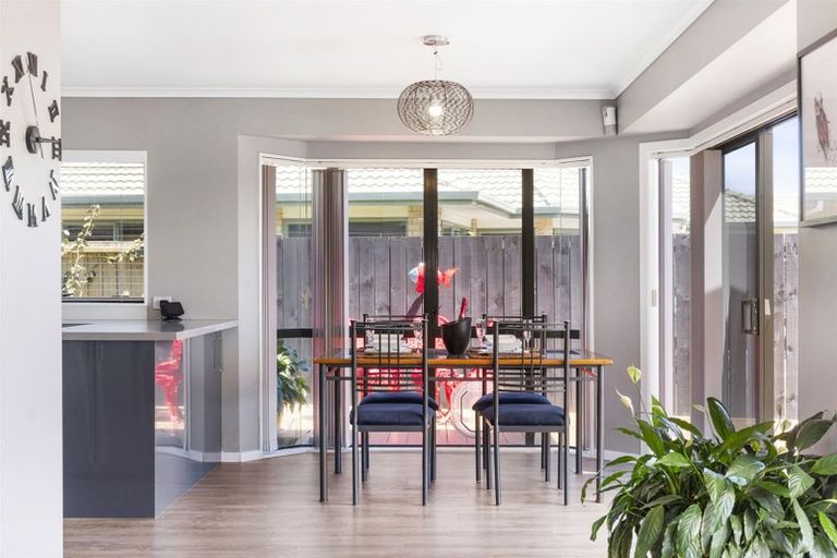 Photo of property in 10 Ocean Crest, Papamoa Beach, Papamoa, 3118