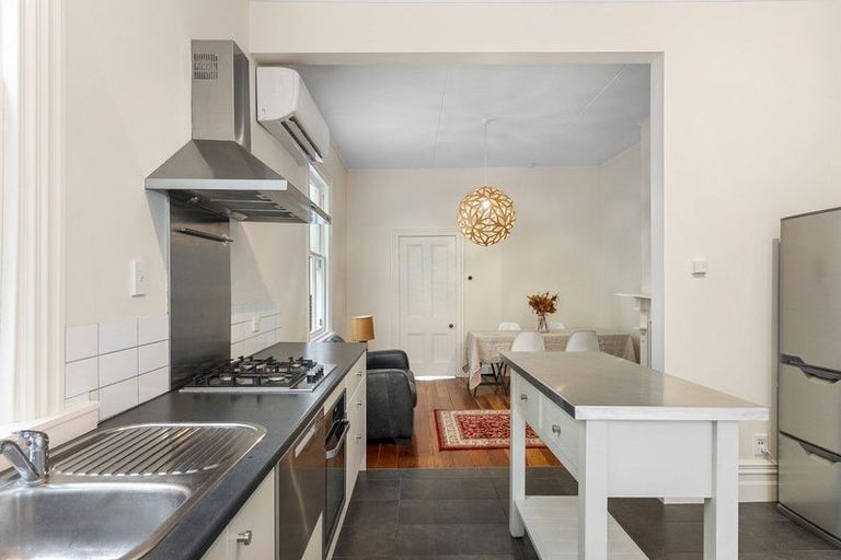 Photo of property in 26 Owen Street, Newtown, Wellington, 6021