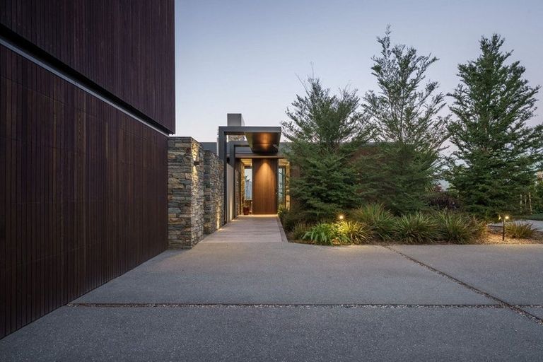 Photo of property in 73 West Meadows Drive, Wanaka, 9305