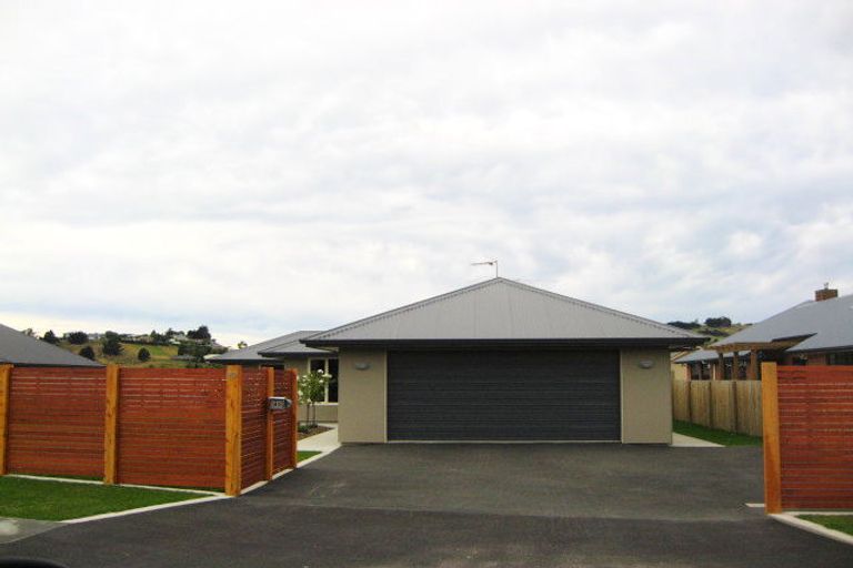 Photo of property in 40 Holyport Close, Fairfield, Dunedin, 9018