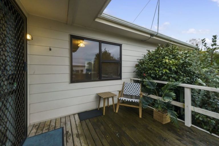 Photo of property in 2/48 Kiwi Road, Raumati Beach, Paraparaumu, 5032