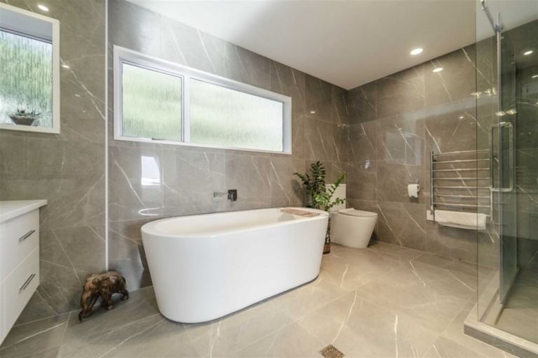 Photo of property in 79 Ravensdale Rise, Westmorland, Christchurch, 8025