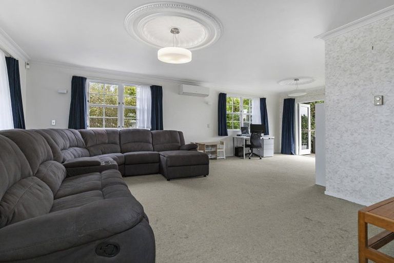 Photo of property in 10 Edwin Street, St Andrews, Hamilton, 3200