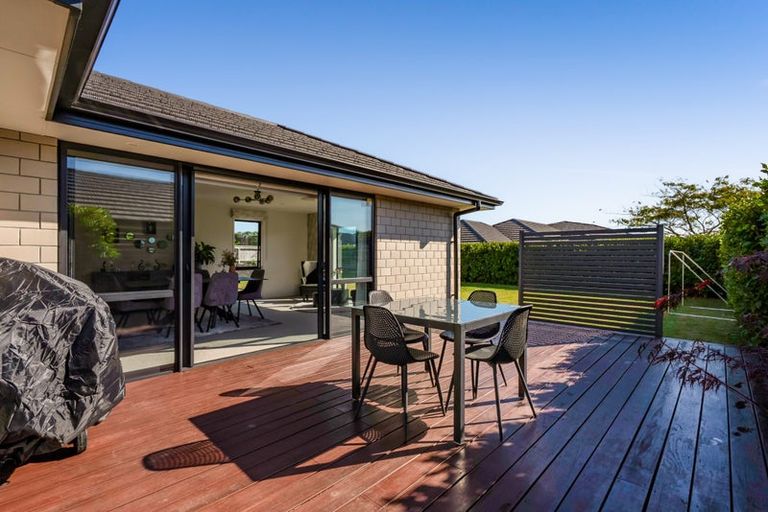 Photo of property in 17 Longstaff Drive, Bell Block, New Plymouth, 4312