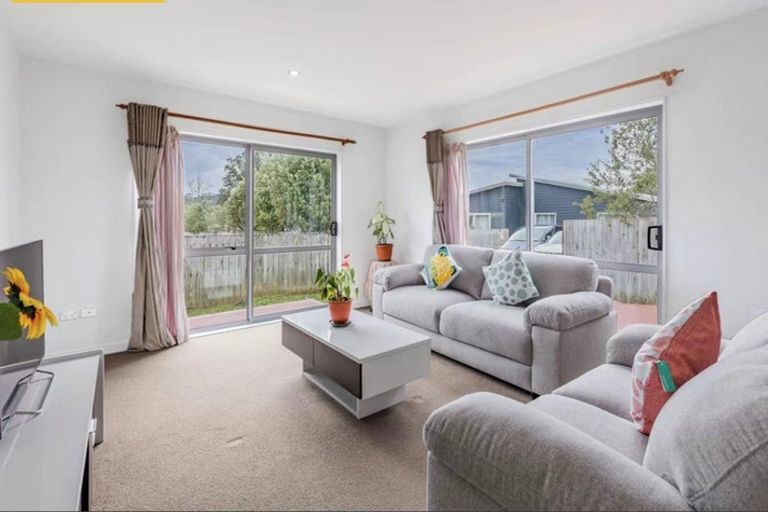 Photo of property in 163a Beach Haven Road, Beach Haven, Auckland, 0626