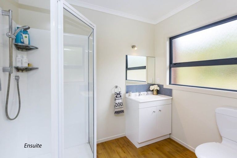 Photo of property in 182 Karapoti Road, Craigs Flat, Upper Hutt, 5372