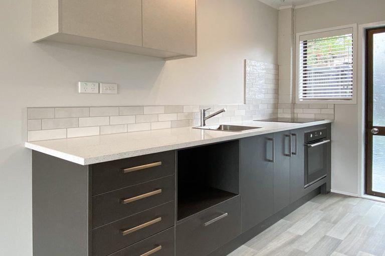 Photo of property in 21/85 Edmonton Road, Henderson, Auckland, 0612