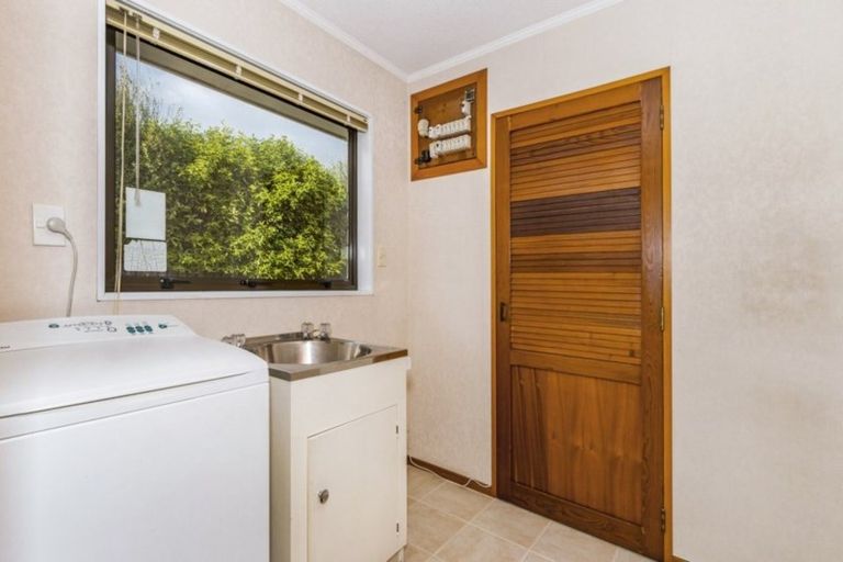 Photo of property in 2/36 Russley Road, Russley, Christchurch, 8042