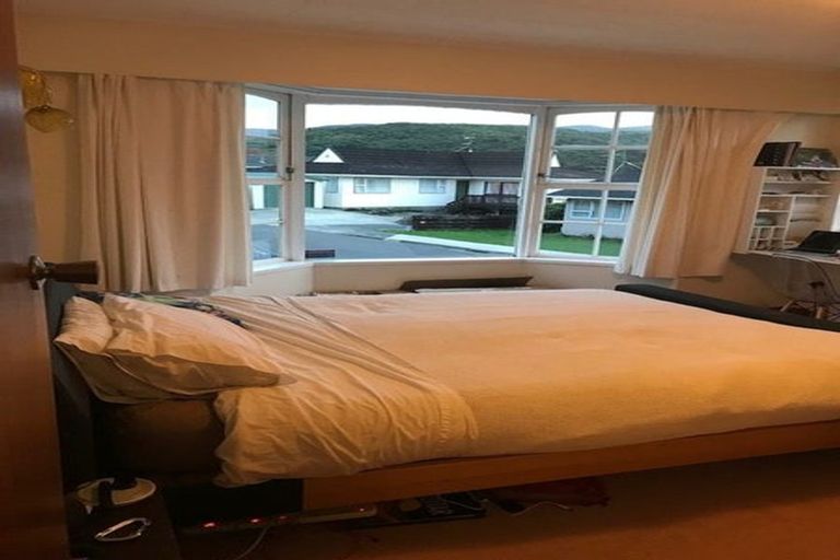 Photo of property in 13 Timaru Grove, Kelson, Lower Hutt, 5010