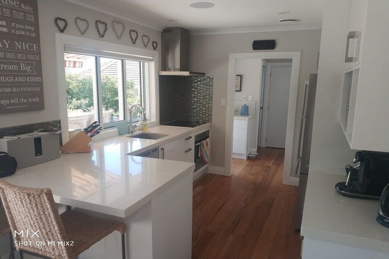 Photo of property in 2/1 Willow Way, Sunnyhills, Auckland, 2010