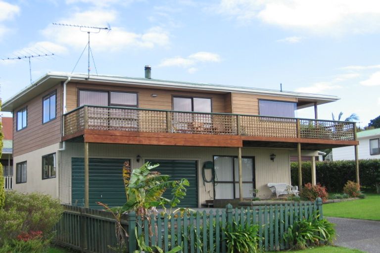 Photo of property in 9 Rawhiti Place, Snells Beach, 0920