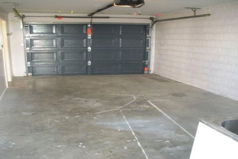 Photo of property in 10 Somerset Avenue, Newtown, Wellington, 6021