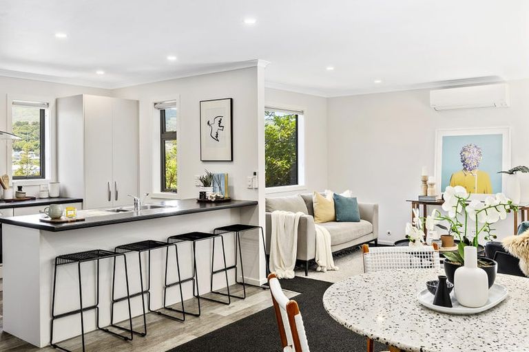 Photo of property in 31 Mascot Street, Tawa, Wellington, 5028