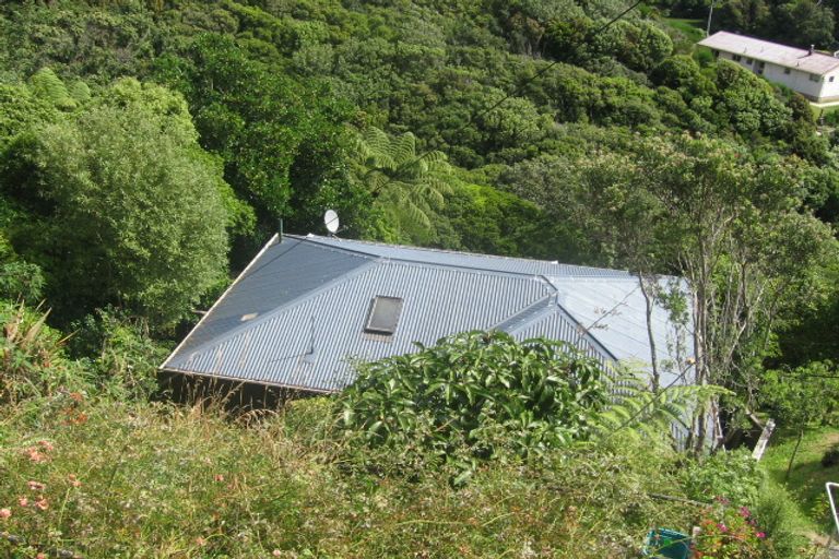 Photo of property in 54 Moana Road, Kelburn, Wellington, 6012