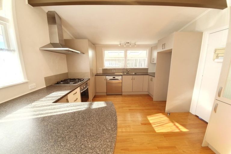 Photo of property in 97 Pakuranga Road, Pakuranga, Auckland, 2010