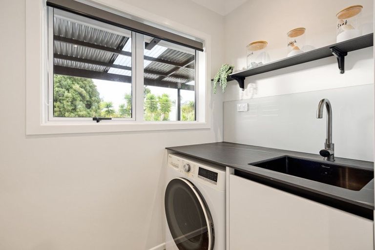 Photo of property in 18 Amanda Avenue, Dinsdale, Hamilton, 3204