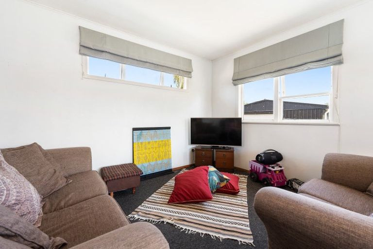 Photo of property in 15 Kettle Avenue, Awapuni, Palmerston North, 4412