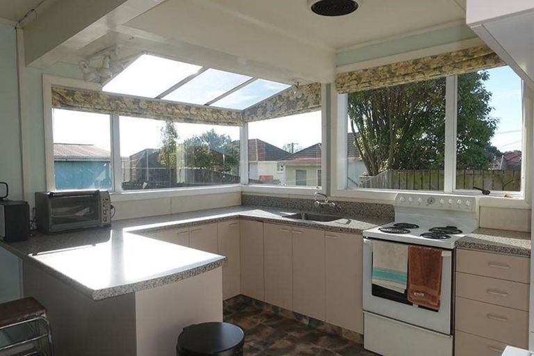 Photo of property in 30 Kelvin Street, Marchwiel, Timaru, 7910