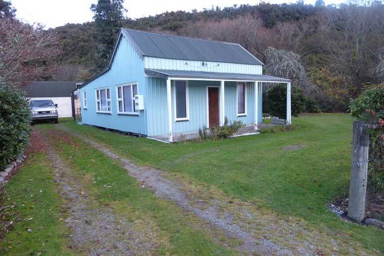 Photo of property in 110 Snowy Road, Ikamatua, Totara Flat, 7871