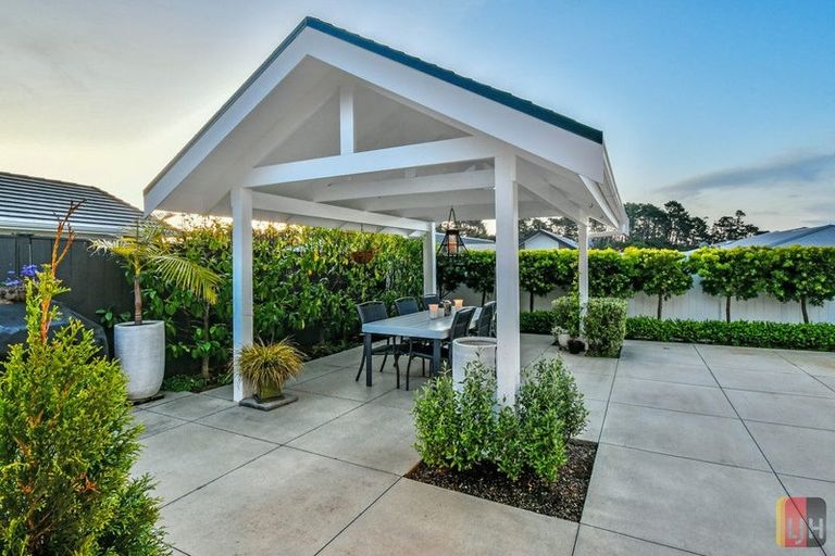 Photo of property in 3 Lees Cove, Karaka, Papakura, 2113